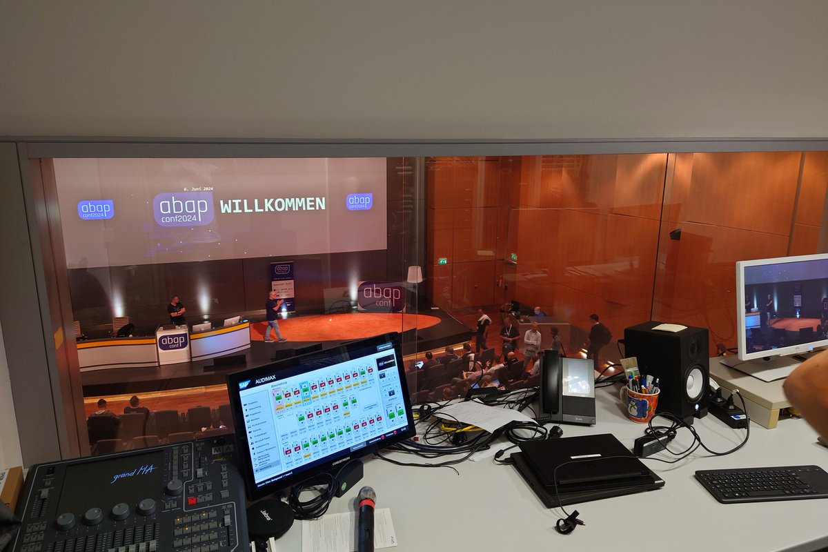 christian punz tweet media