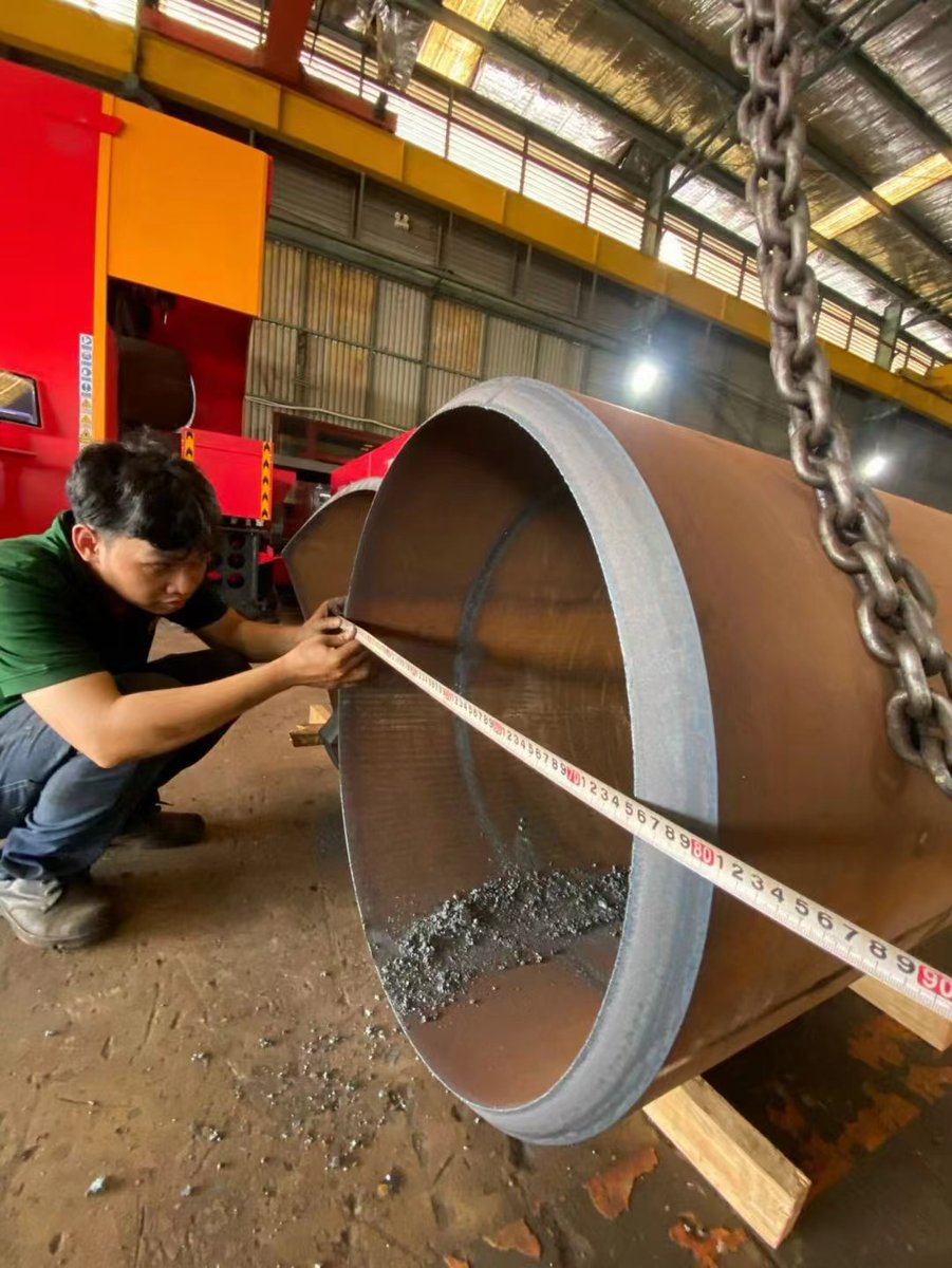 LaserYonik's tweet image. 830mm chuck laser pipe bevel cutting machine , if someone who need, feel free to contact me +8615550487883 #laserpipecuttingmachine #pipecutter #pipecuttingmachine #cnccuttingmachine #tubecuttingmachine #pipecutter #lazercutter  #lasercut #bevelcut