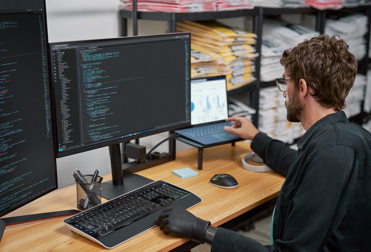 Téléchargez l’étude Forrester Total Economic Impact™ of Microsoft Azure App Innovation pour découvrir les bénéfices majeurs pour les entreprises utilisant les produits d'innovation Azure App 🚀

📥 Lire le rapport ➡️msft.it/6010Ygm9M