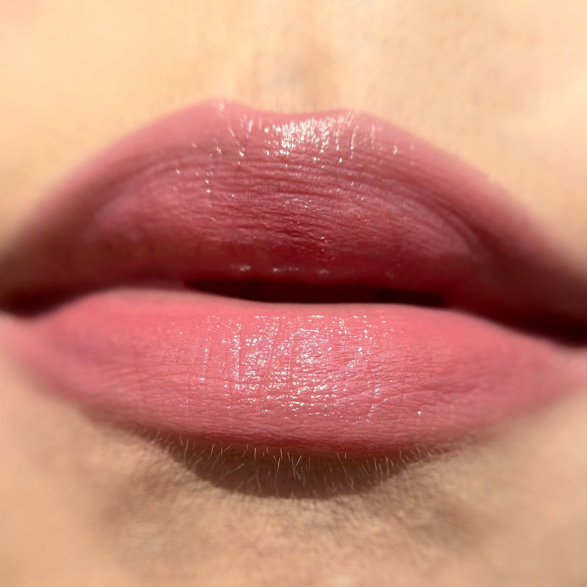 TINTED LIP BALM LOKAL 30-40 RIBUAN SECANTIK INI LOH💗

keracunan Tasya Farasya sama Abel Cantika dan akhirnya suka juga sama lippies ini. GAK KALAH BAGUS SAMA TINTED LIP BALM HIGH END🤧