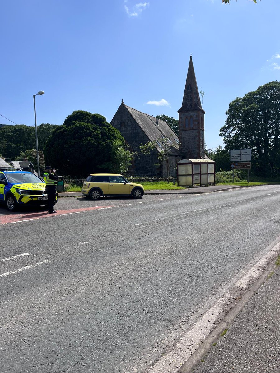 PSOSDandG's tweet photo. This week #Dumfries Community Officers have been carrying out #speeechecks at #Beeswing #NewAbbey #Glencaple & #Kirkbean to help keep people safe. Speed is often a factor in serious collisions. Reduce your speed when driving and you won’t need to worry where we might be next. https://t.co/sKEbC9bRgp