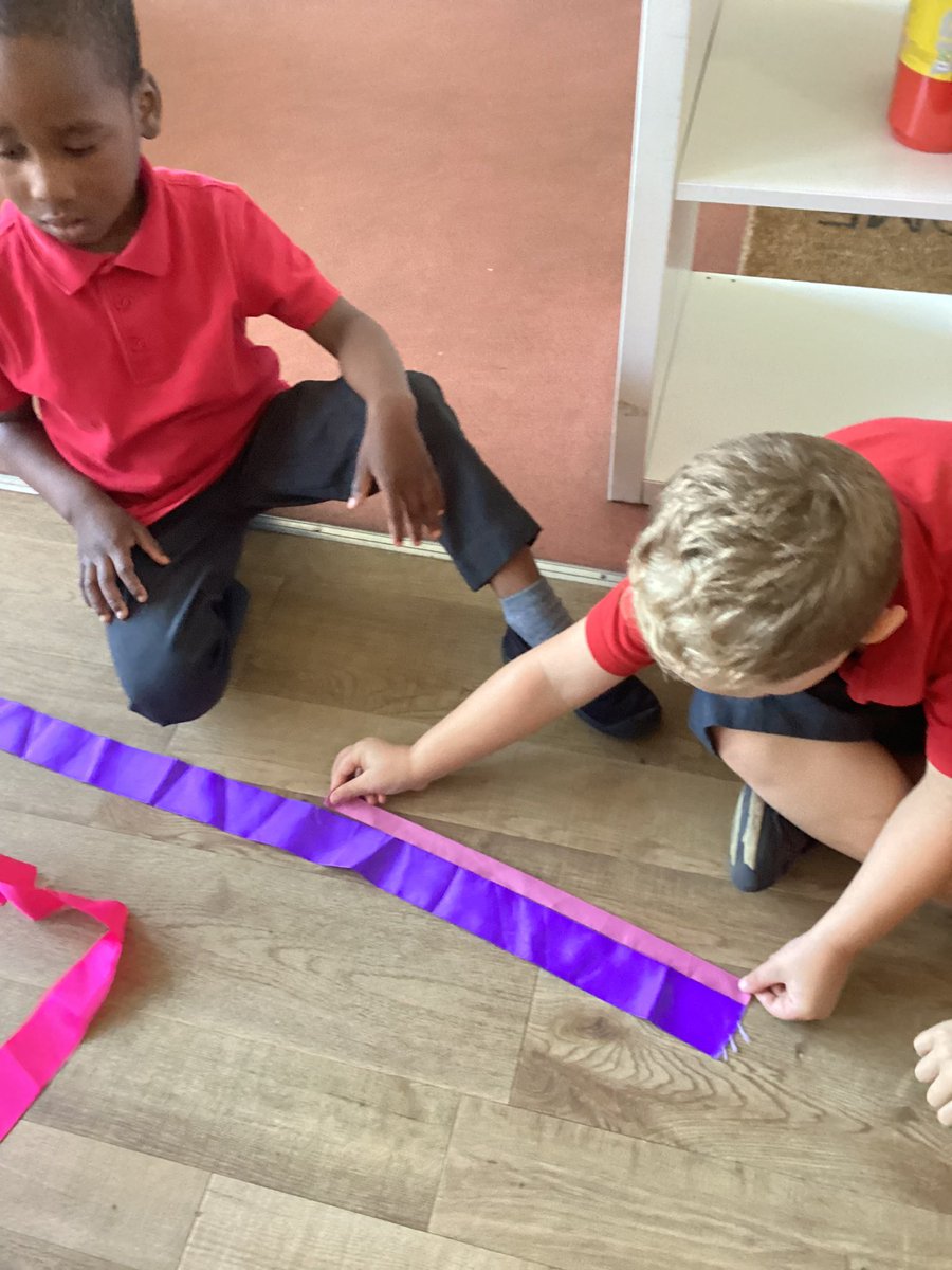 FishergateEYU's tweet photo. We have been developing our measuring skills this week with non-standard units of measure. #FishergateMaths https://t.co/O8SU1Sg6IC