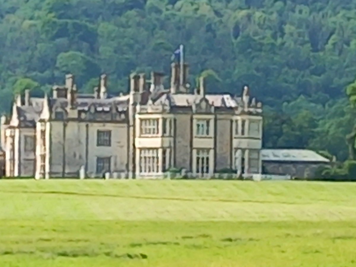 Last day <a href="/WiltonPark/">Wilton Park</a> - a traffic jam on my final commute...