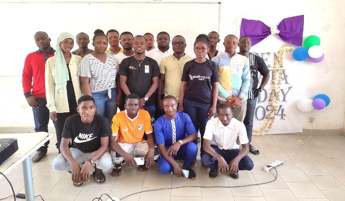 OKFN's tweet photo. 🙌🏾 It's time to hear the stories made possible in 2024 with the #OpenDataDay mini-grants. Find out about the "Water Point Mapping Day" event in #Cotedivoire by YouthMappersUAO / @KouadioVictori9.

🇨🇮 https://t.co/rjkR6PfMI3

#ODDStories
#ODD24
#OpenDataForSDGs https://t.co/lH46SI6L6H