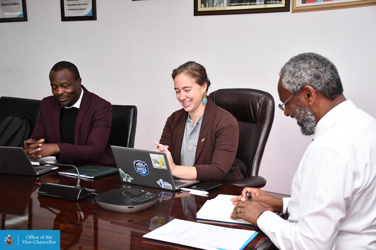 vcuonbi's tweet image. 🤝 Perfectly aligned #CourtesyCall with project reps. from @EdTechEAfrica/@PARIPurdue &amp;amp; @USAIDKenya on the cross-cutting subject matter of #Innovation as realised through higher education programs. Together, we are committed to becoming the locus #WhereInnovationMeetsImpact