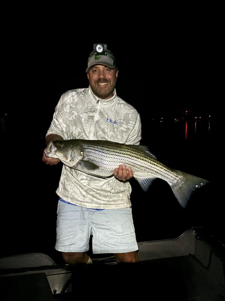 WallyBites's tweet image. Lake Wallenpaupack Pure.  #kietech #pafish #nightfishing