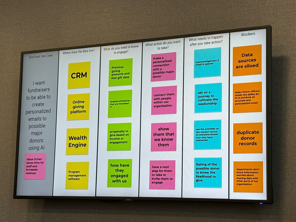 Hannah Kahn tweet media