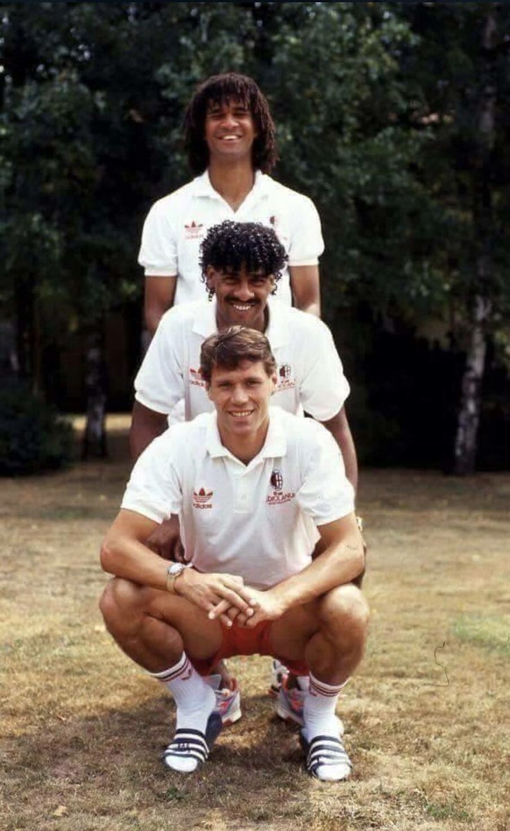 90sfootball's tweet image. Milan's Dutch Trio 🇳🇱