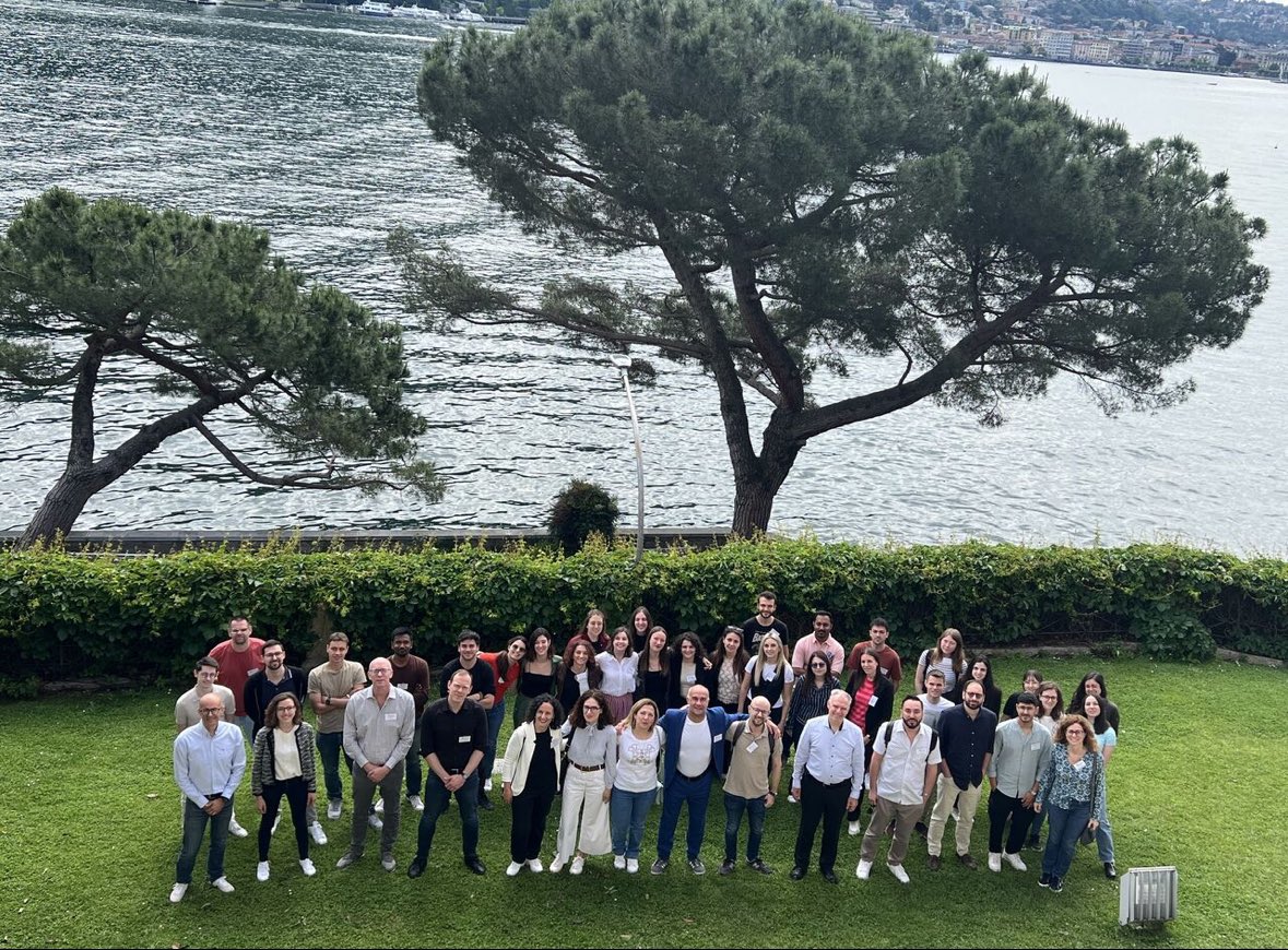 luciani_lab's tweet photo. Wonderful Summer School in #Supramolecular and #BioNanomaterials in Como organized by @SupraBioNanoLab @polimi! Top-class speakers, high quality presentations from the early career scientists and amazing front-lake vibes! https://t.co/zoIOr15gAX