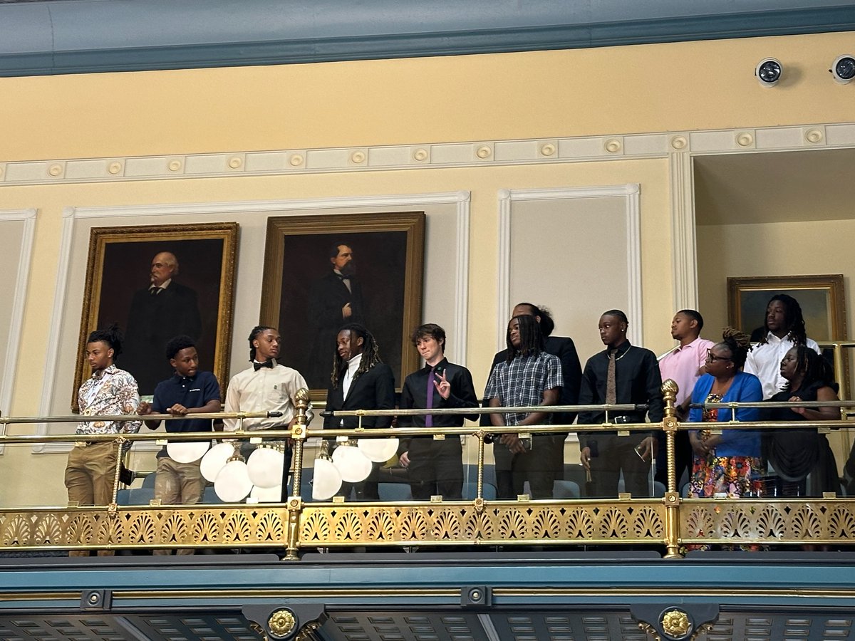 Honored to be invited to the state house with the 2A State Champ T&amp;F team. Thank you <a href="/FanningforSC/">Sen. Mike Fanning</a> appreciate your time with us today.