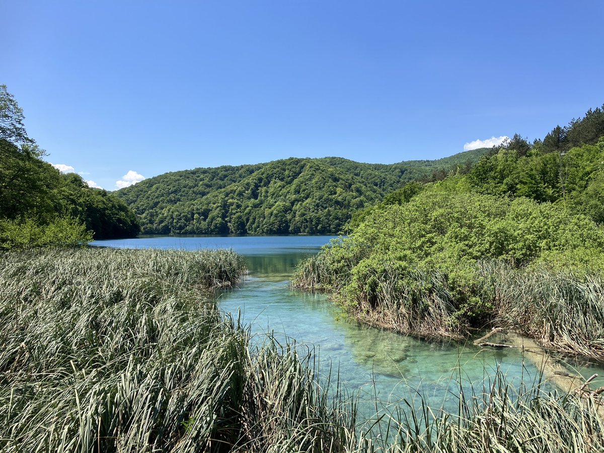 クロアチア🇭🇷にビール飲みながら滝を見に遠征です。