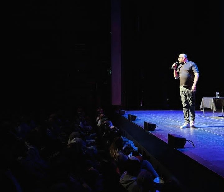 What a night Aylesbury... A cracking theatre matched with a cracking crowd... Until next time friends ❤️