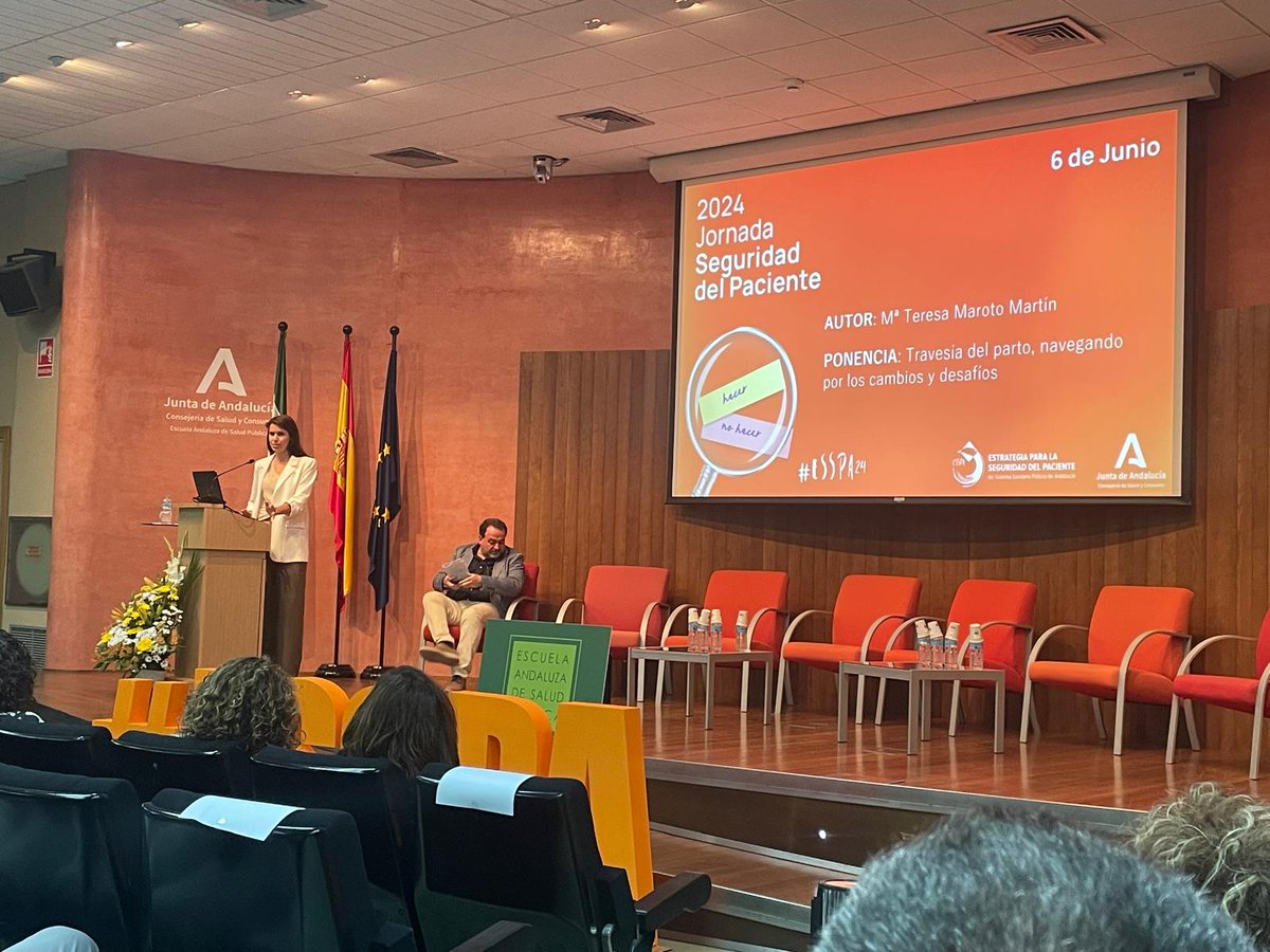 Hospital Universitario Poniente tweet media