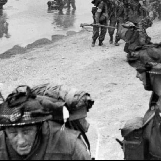 TheParachuteRegiment tweet media