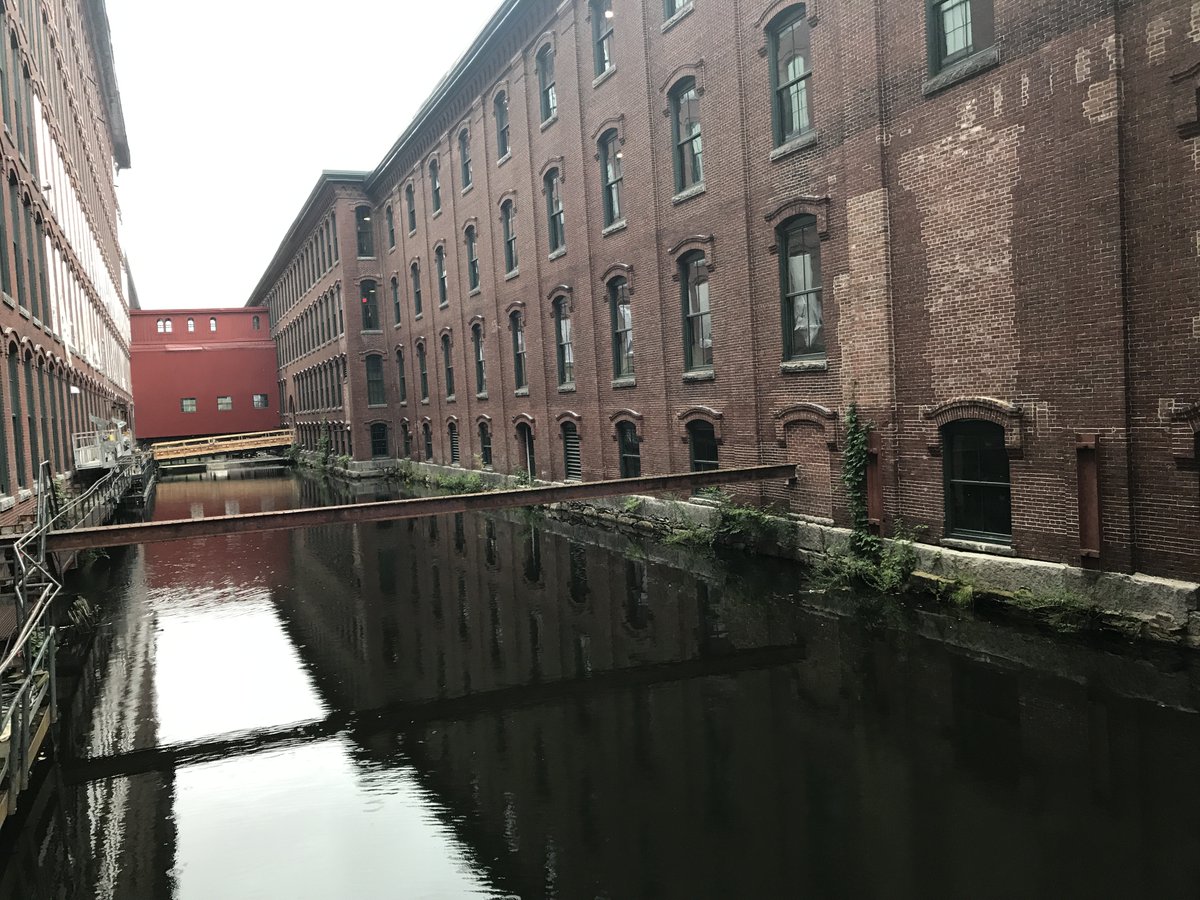 Good morning from @cityoflowellma 
merrimackvalley.org/cities-and-tow…

#VisitMA #MyLocalMA #MerrimackValley