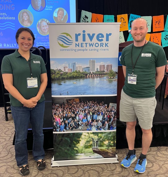 USGS_SAWSC's tweet photo. SAWSC Scientists Marcie Cruz and Charlie Stillwell attended the River Rally Conference. It's put on by the #RiverNetwork whose goal is to deliver a future of clean and ample water for people and nature.
#UrbanWatersFederalPartnership #SAWSCResearch https://t.co/DolPXPV5aR