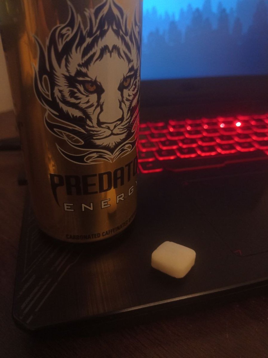 Productivity hack if you're an Entrepreneur :

- 90mg Caffeinated Energy Drink
- 2mg Nicotine Gums

Lazer focus.
High alertness.
Productivity over the roof 📈

Stimulants of Champions.