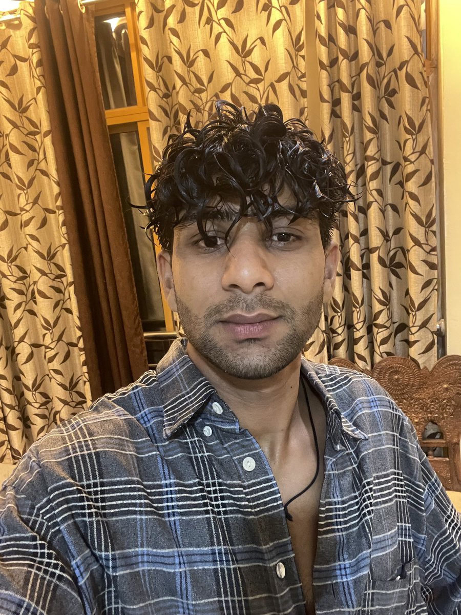 ssumitmaran's tweet photo. 💸 https://t.co/rWjhEbMWHV