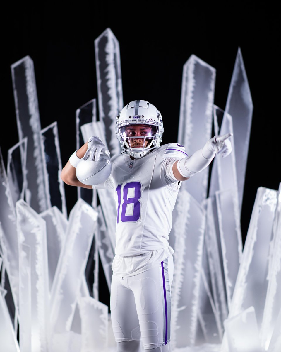 SeifertESPN's tweet photo. Behold: The Vikings' "Winter Warrior" alternative uniforms. White satin helmet, gray stripe on pants, gold removed.  They'll be worn for Monday Night Football, Dec. 16 vs. Bears. https://t.co/rxNsUuvqui