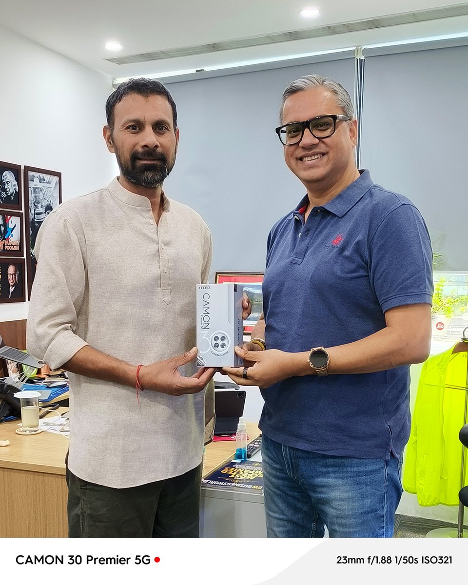 Arijeet Talapatra (@arijeett) on Twitter photo Champion chooses champion! 🏆📸
Thrilled to see the legendary <a href="/praveenkumar/">praveen kumar</a> rocking the all-new Tecno Camon 30! When it comes to capturing picture-perfect moments, there's no better duo. #CAMON30Series #TECNOMobiles #ShotOnCamon Champion chooses champion! 🏆📸
Thrilled to see the legendary <a href="/praveenkumar/">praveen kumar</a> rocking the all-new Tecno Camon 30! When it comes to capturing picture-perfect moments, there's no better duo. #CAMON30Series #TECNOMobiles #ShotOnCamon