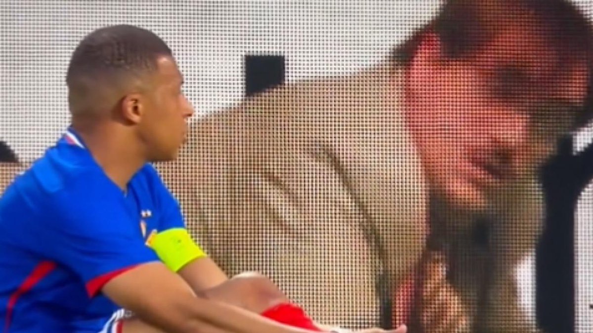 Euro 2024 : Fred Livraison, le nouveau pote amandinois de Kylian Mbappé lavoixdunord.fr/1469899/articl…