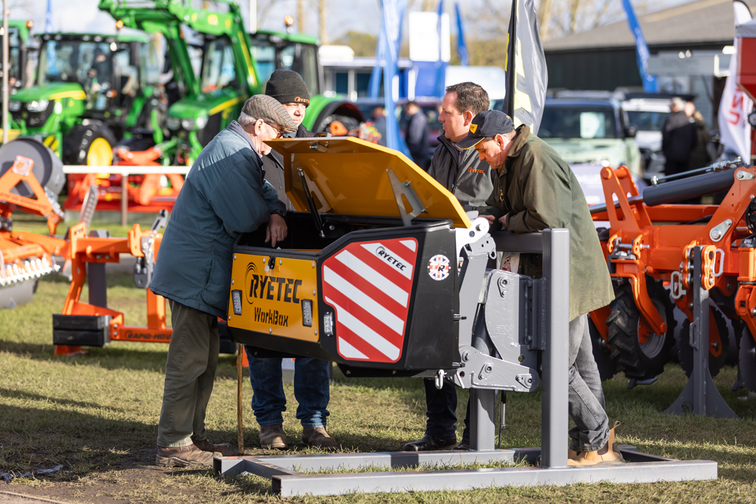 MidsMachinery tweet picture