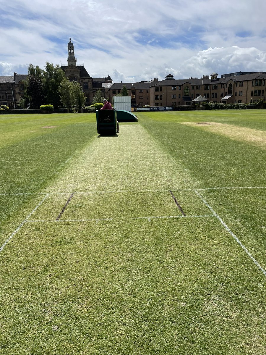 Andy_C9's tweet photo. Been a challenging week so far with that rain but we’ve managed to get the ground up and running for tonight’s T20. Wicket has come up alright after the rain but on the slow diesel is imagine. Thanks as always to the helpers who have put in some hard work this week 🏏#monthewest https://t.co/BNpCVEQkVT