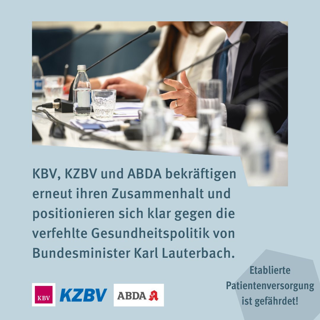 Die gegenwärtigen politischen Rahmenbedingungen torpedieren die Arbeit der niedergelassenen Zahnärzteschaft und Ärzteschaft sowie der Apothekerinnen und Apotheker.
Zum Statement von KBV, @kzbv und <a href="/ABDA_Berlin/">ABDA</a> anlässlich der KZBV-Vertreterversammlung: kbv.de/html/presse_69…