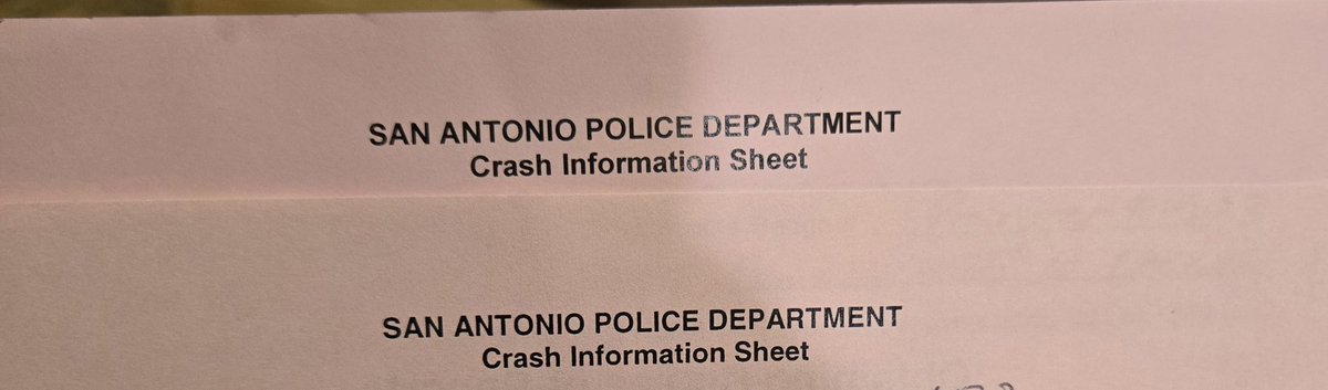 jonilewis23's tweet photo. 2 police reports in 2 days...wtf man https://t.co/iS6QywV8Y9