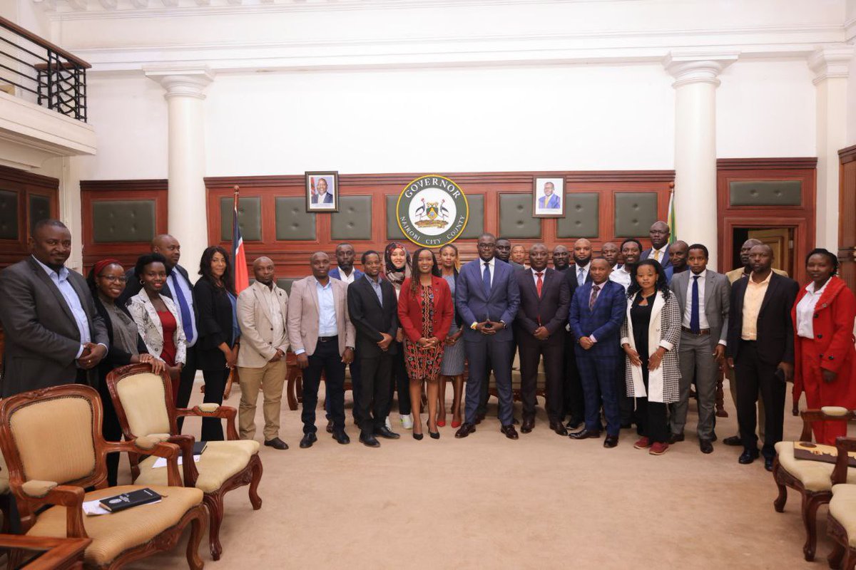 SakajaJohnson's tweet image. Great engagement with the Architectural Association of Kenya @Arch_KE led by their President Florence Nyole @nyolette earlier today. We discussed several issues affecting their members as well as the industry and resolved to form joint teams to resolve these for the interest of…