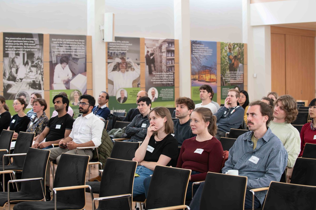 Leibniz IPK (@leibnizipk) on Twitter photo 30 Doktoranden und Postdocs aus ganz Deutschland haben diese Woche bei der "Plant 2030 Academy" das Green Gate Gatersleben besucht. Eingeladen hatten <a href="/Die_Blattmacher/">Die Blattmacher</a> und <a href="/LeibnizIPK/">Leibniz IPK</a>. Neben Führungen gab es u.a. einen Vortrag von @Nils__Stein. 30 Doktoranden und Postdocs aus ganz Deutschland haben diese Woche bei der "Plant 2030 Academy" das Green Gate Gatersleben besucht. Eingeladen hatten <a href="/Die_Blattmacher/">Die Blattmacher</a> und <a href="/LeibnizIPK/">Leibniz IPK</a>. Neben Führungen gab es u.a. einen Vortrag von @Nils__Stein.