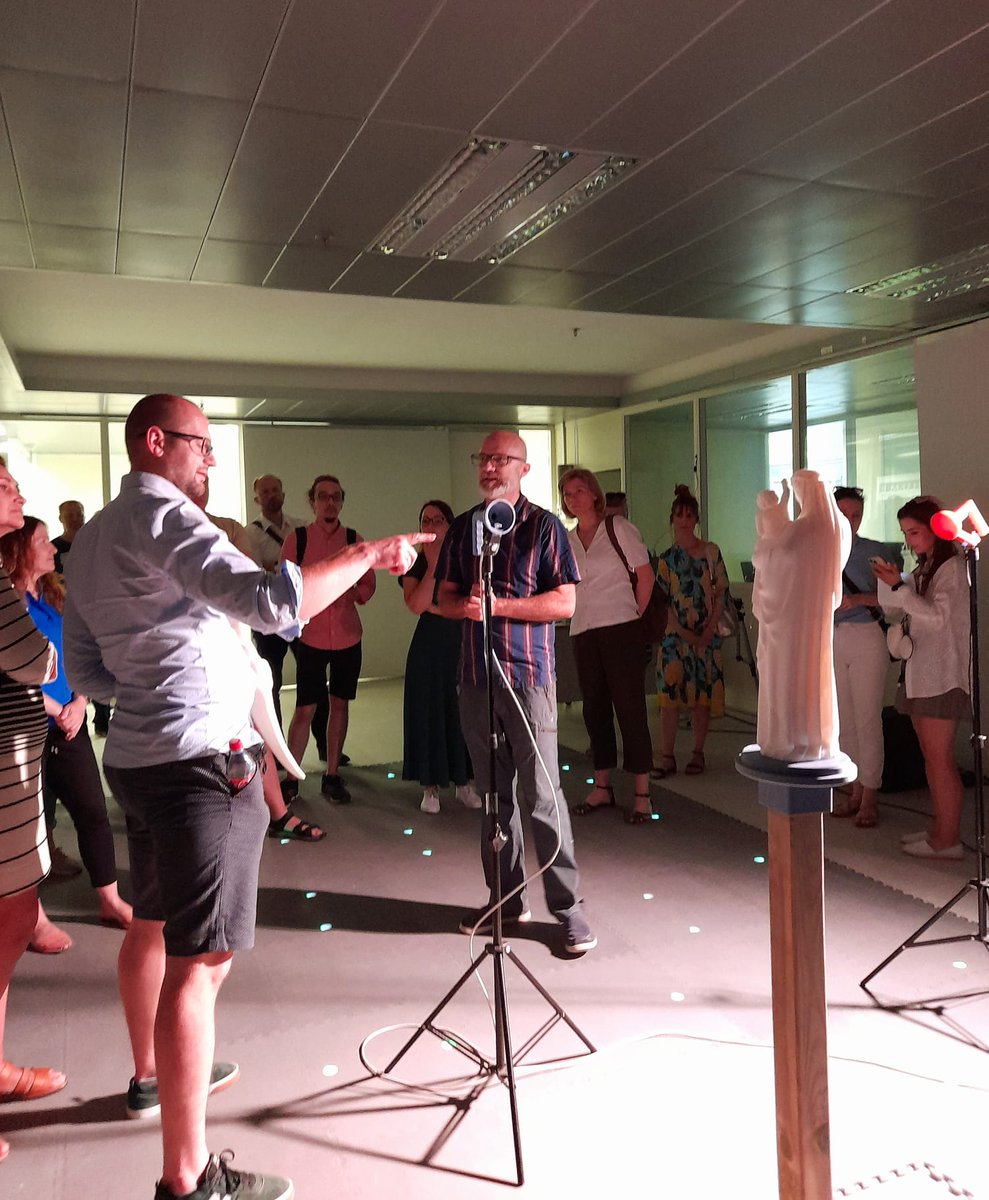 Hemos recibido la visita de estudio del equipo de comercialización de tecnologías del <a href="/WUT_edu/">Warsaw University of Technology</a>.

Más de 30 personas conocieron el modelo singular de #UPVinnovación, el ecosistema innovador <a href="/CPInnovacion/">CPI - UPV | Ciudad Politécnica de la Innovación</a>, casos de éxito I+D+i <a href="/UPV/">Universitat Politècnica de València</a> con <a href="/iteamUPV/">iTEAM Research Institute</a>, <a href="/IBMCP/">IBMCP - Instituto de Biología Molecular y Celular</a>, <a href="/InstitutoCMT/">CMT-Clean Mobility & Thermofluids (UPV)</a> y #IDF #HUME