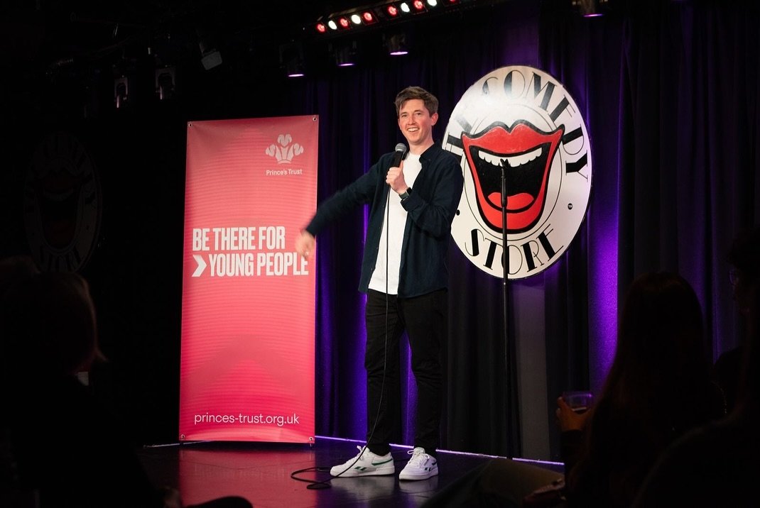 I'm very honored to be working with the prince trust going forward. The money raised from last night will give young people the opportunity to create a better future through employment, education, and enterprise

Shout out to feckman for the snaps 👍