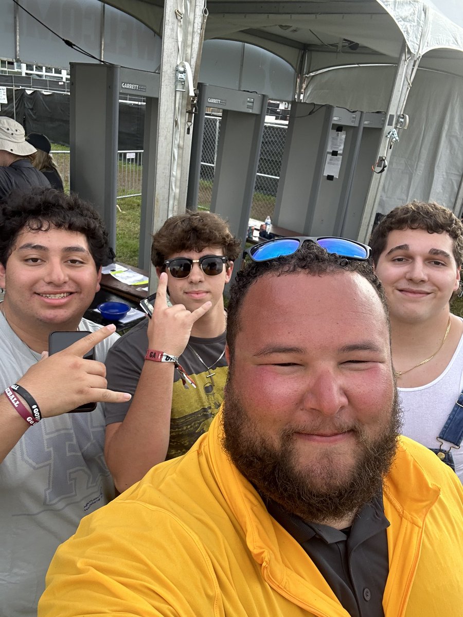 Coach Joshua Smith tweet media