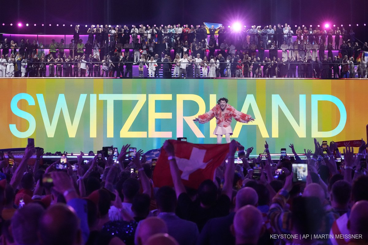 Bern_Stadt's tweet photo. Eurovision Song Contest: Die Gemeinderäte der Städte Bern und Biel wollen gemeinsam mit der Bernexpo Groupe eine Bewerbung für die Austragung des ESC 2025 in der Berner Festhalle vertieft prüfen. 
https://t.co/con8visizS @BielBienne_off @BERNEXPO_GROUPE https://t.co/WVmS9XE40N