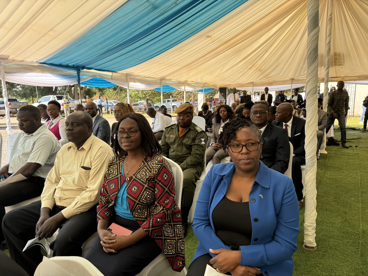 UNDPZambia's tweet photo. Statistics revealed today show a clear need for an anti-GBV Fast Track Court in Solwezi: Year 2022 showed 1509 cases, in 2023 we saw 1458 cases in Solwezi with 2024 so far 369 cases of #GBV . #HappeningNow launch of an anti-GBV Fast Track Court in Solwezi. https://t.co/sxcE5CaXaf