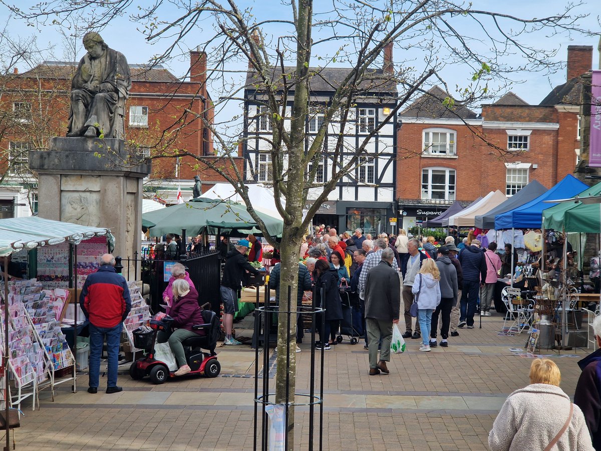 Morning all the weekend is fast approaching and tomorrow sees Lichfield Friday General Market with a wide variety of goods on offer from our Lichfield Market Traders who will be ready from 9am till 4pm to serve you