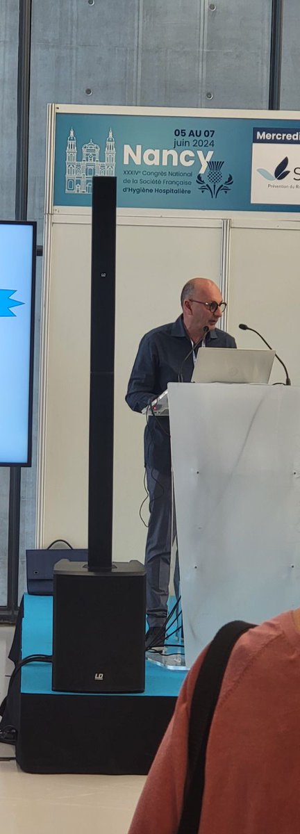 CPIASOccitanie's tweet image. Hier était l'ouverture du congrès #SF2H introduit par une séance de pédagogie sur le risque infectieux par l'Escape Game. Explication par Hervé Vergnes du @CPIASOccitanie sur la mission possible du sujet !