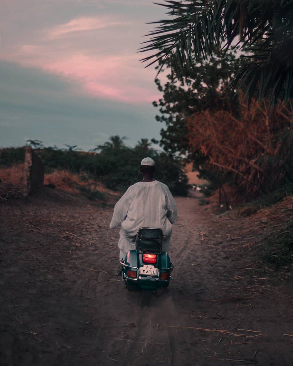 _SPCA's tweet image. Images taken by IG: @hasnkamil  (Sudan).. We want to see your street photography in all kinds of style. Tag us on your photos #streetphotographyAFRICA and follow us on
@_SPCA
for your chance to be featured.