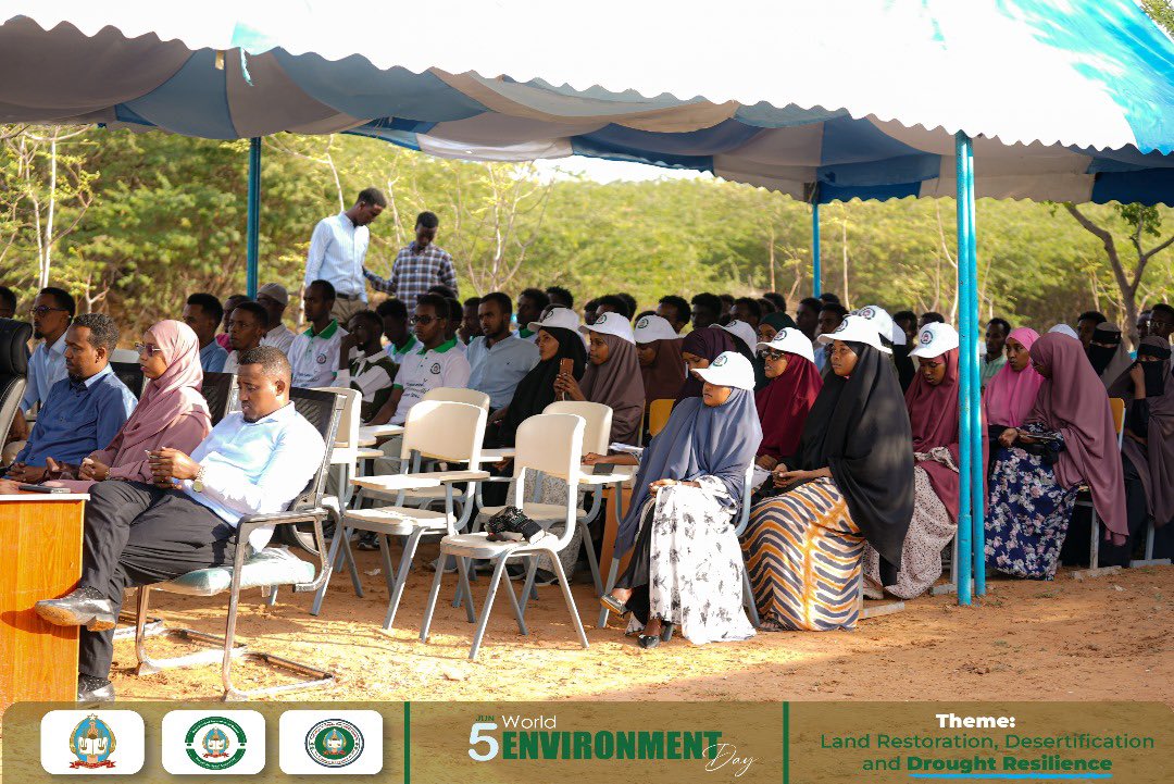EnvsSNU's tweet photo. Successful World Environment Day 
Engaging speakers, hands-on activities, and more. Grateful for all who came out to support our planet.
#WorldEnvironmentDay 
@Somali_NU https://t.co/WNBx8rTECD