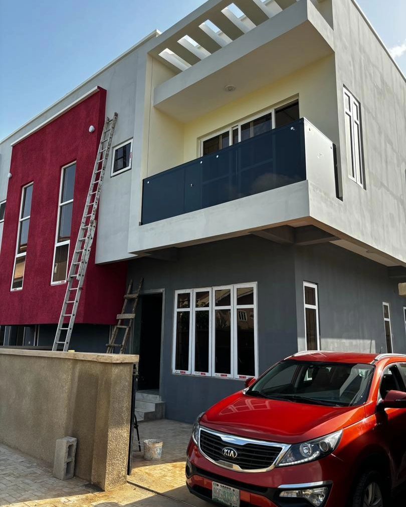 Tspicy15's tweet photo. Fresh Letting!  Fresh Letting!

100k shared apartment in Yaba
Selfcon/Roomself, Mini flat,
Shortlets/Serviced Apt,
Duplex 2Bedroom, 3Bedroom, 
Office space, all available

Location: Gbagada, Yaba, Akoka,
Surulere, island

Note: Inspections starts 9am Today

Kaduna State | Subsidy https://t.co/rbPZzhEVAq