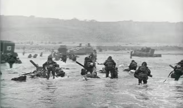 AlBampton's tweet photo. Omaha. The Beach of Blood, 
#brave #respect #americans #dday #thankyou #beyondbelieve #omaha #beachofblood #1944 #normandy https://t.co/oApFhA0Qof