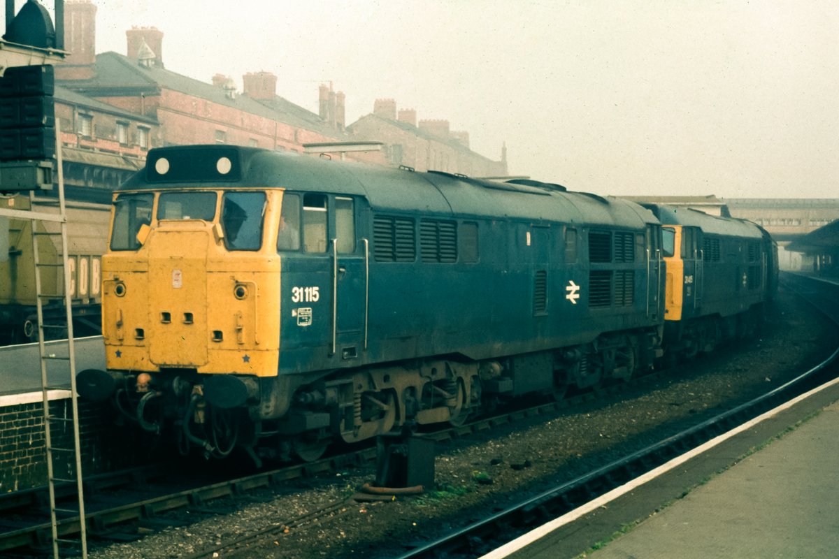 nickbro76777852's tweet photo. Derby station, Saturday 18th September 1982 and those hoping for a run to Skegvegas behind 2x Class 20s on the last 1E85 of the season are to be sadly disappointed - 31115 and 415 have been allocated instead 😀
#ThirtyOnesOnThursday
#ThrowbackThursday https://t.co/UNSEpHF2jr