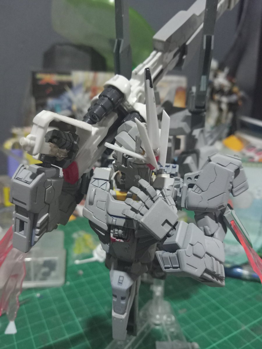 notamanusia's tweet photo. Make new v-fin for zeta ¯\_(☯෴☯)_/¯
#ビルドダイバーズで戦わせたい自分のガンプラを貼る #gundam #gunpla 
#ガンプラ #ガンダム
#ガンプラ好きと繋がりたい
#zetai https://t.co/5hFpD7szHY