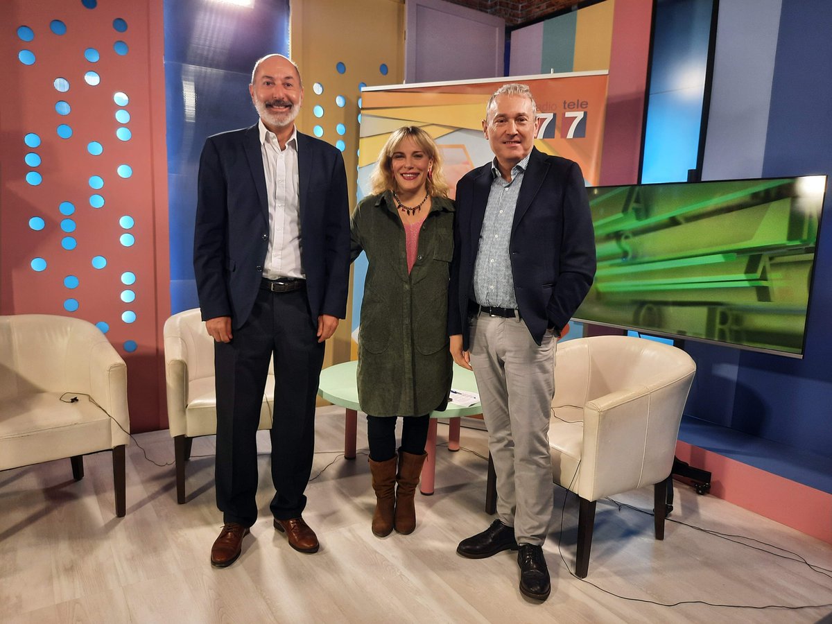 Entrevistados en Tele 7 en Palabras Mayores por Susana Porras.

Hablamos de Fecopla, Foro Empresarial de la Economía Plateada 

También hablo de mi mesa en II Congreso #EconomíaPlateada con
<a href="/pedrodiazyuste/">Pedro Díaz Yuste</a> de <a href="/saludsavia/">Savia</a> <a href="/MAPFRE/">MAPFRE</a> 

Comienza en minuto 11:45

tele7.tv/videos/los-may…