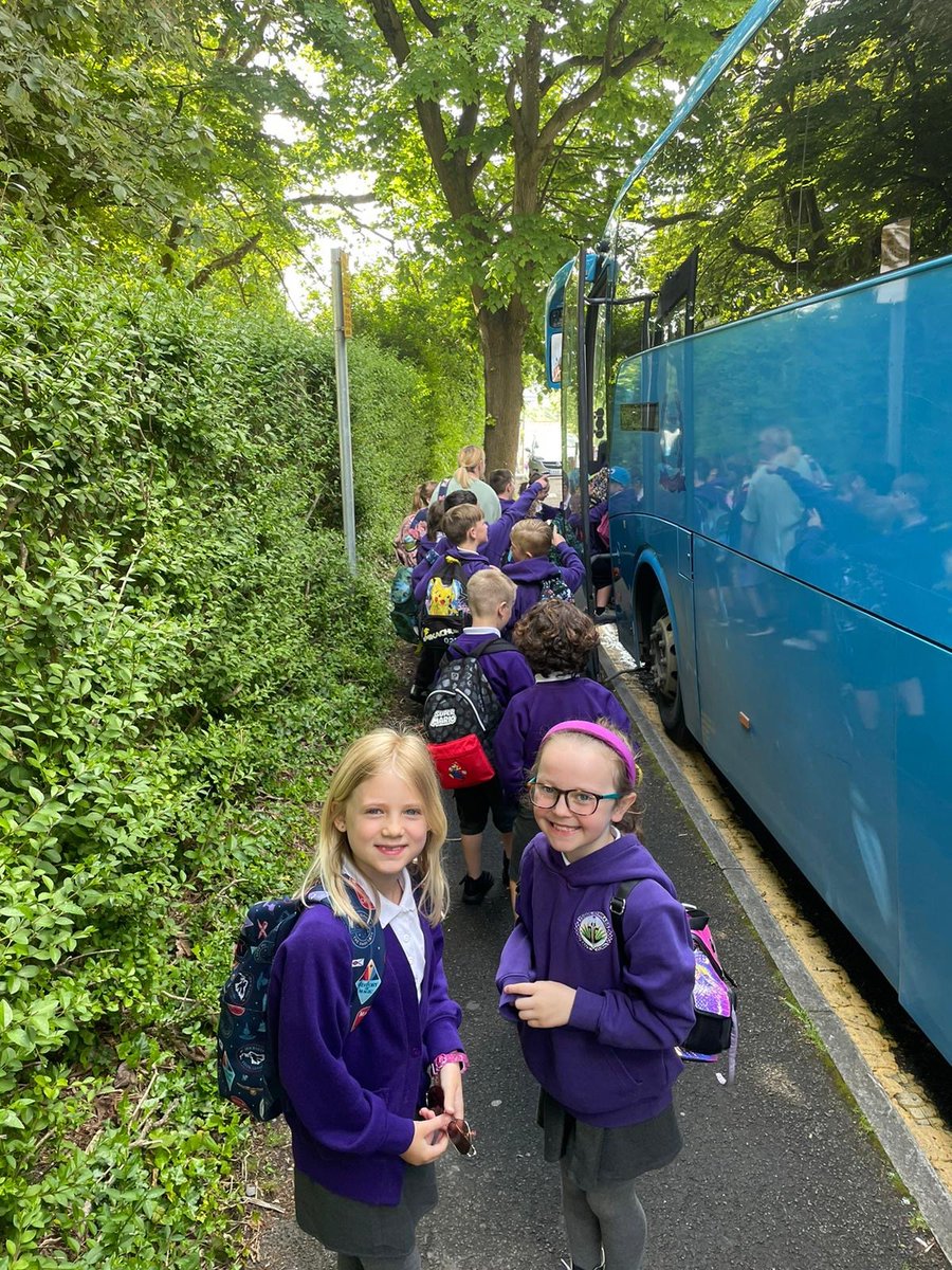 Dr C Richards a Mr D Terfel tweet media