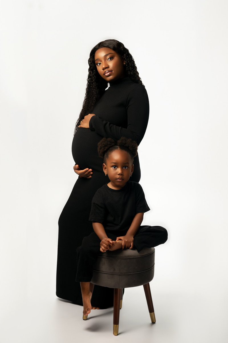 lazymom_b's tweet photo. 👱🏾‍♂️👱🏾‍♀️👧🏽👶🏽 https://t.co/wMggSKR2jA