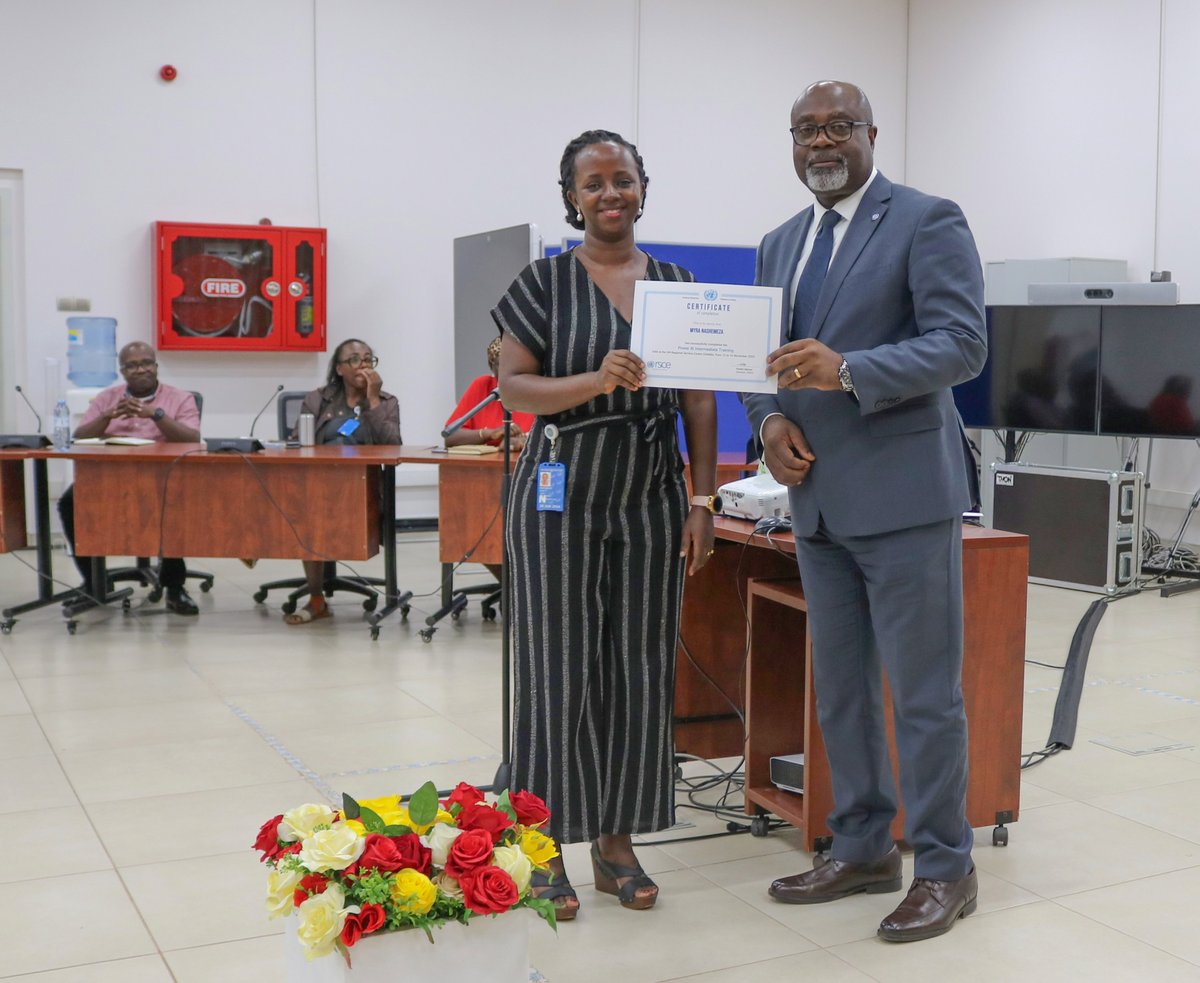 unrsce's tweet image. Celebrating hard work and dedication of staff at the Regional Service Centre in Entebbe! Director #RSCE Paulin Djomo commends staff for their outstanding efforts in in enhancing work processes through data analytics capabilities. #TeamRecognition #dataanalytics #excellence