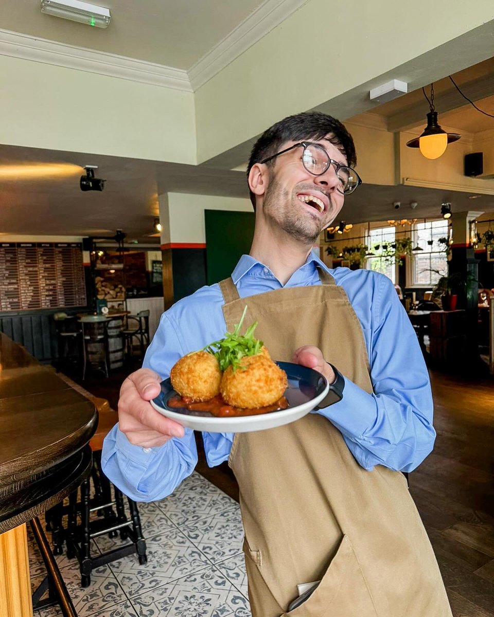 TheDandelionTavern tweet media