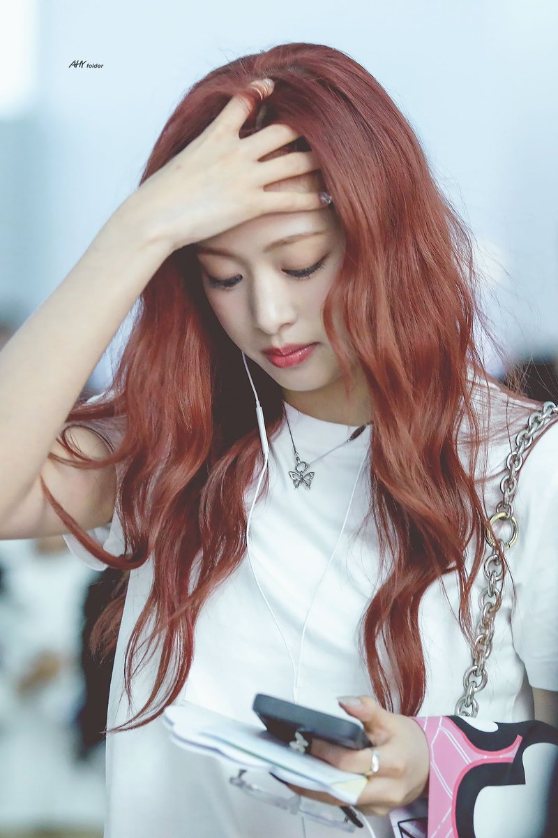 ahyfolder's tweet photo. 240606
아현아!!!🥹🥹

#아현 #AHYEON
#베이비몬스터 #BABYMONSTER https://t.co/ashsSKjeqO